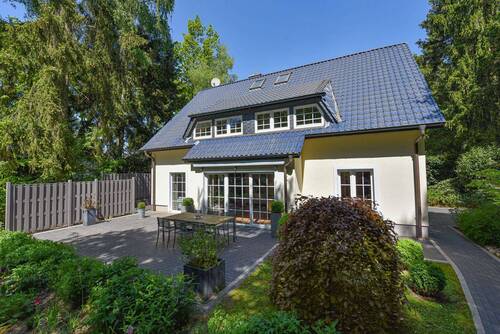 ruhige Lage mit grüner Oase - Einfamilienhaus mit 226,00 m² in Soderstorf zum Kaufen