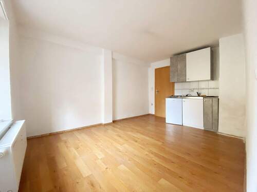 Einliegerzimmer EG - 8 Zimmer Einfamilienhaus in Kirchberg / Murr