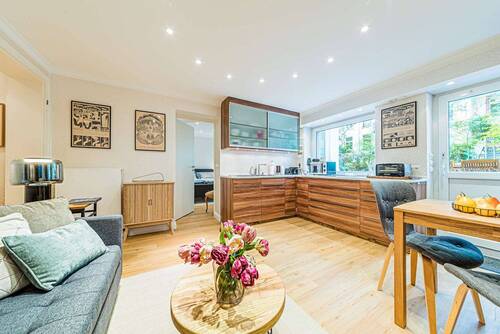 Wohnen - 2 Zimmer Etagenwohnung in Frankfurt am Main