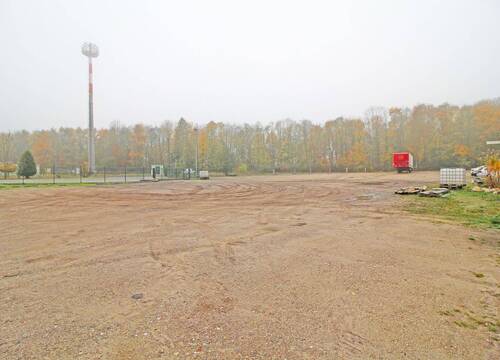 Gewerbegrundstück - Unbebautes Gewerbegrundstück ca. 3.000 m² groß mit guter Anbindung in Wahlstedt