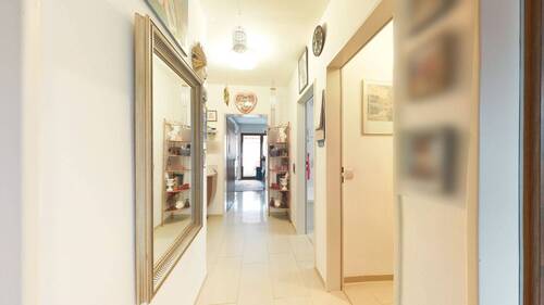 Flur - 3 Zimmer Etagenwohnung zum Kaufen in Göppingen