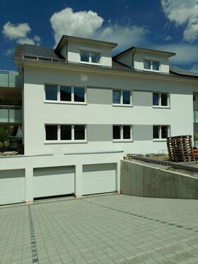Südansicht - 4 Zimmer Etagenwohnung in Daisendorf