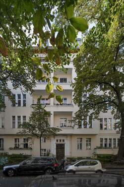 Hausansicht - 6 Zimmer Etagenwohnung zum Kaufen in Berlin