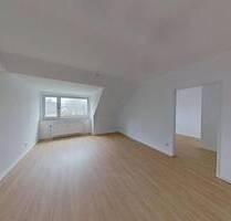 ** Große 2,5-Zimmer-Dachgeschosswohnung mit Badewanne ** - Osnabrück Hellern