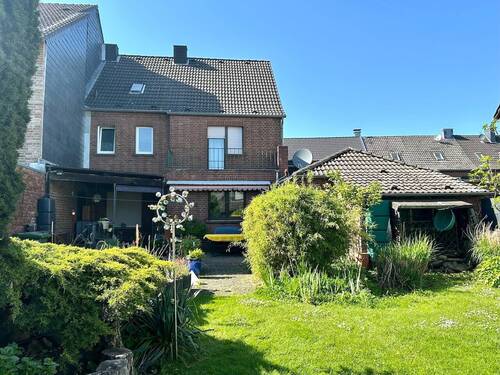 Hausansicht Rückseite - 5 Zimmer Einfamilienhaus in Dormagen