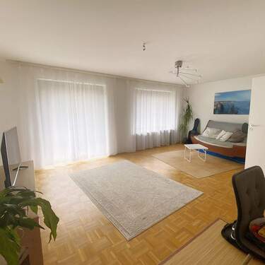 Wohnen - Charaktervolles Domizil - Haus im Haus mit dem Charme eines Altbaus