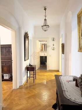 Flur II - 3 Zimmer Etagenwohnung in München