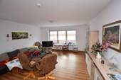 Wohnzimmer - 2 Zimmer Etagenwohnung zur Miete in Bad Bevensen