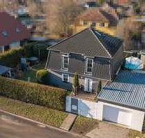 Sehr gepflegtes Mansarddachhaus mit Garage und hochwertiger Ausstattung in ruhiger Wohnlage - Brieselang