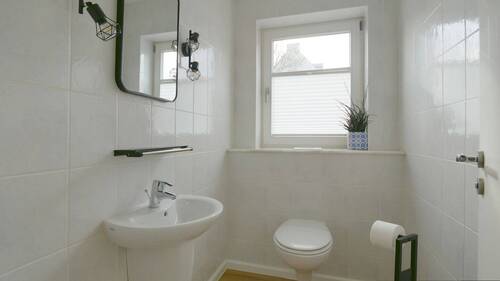 V1658 Gäste-WC - Erdgeschoss - 