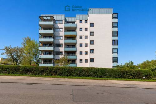 Haus - 3 Zimmer Etagenwohnung zum Kaufen in Ostfildern