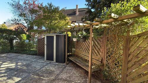 Terrasse - Ecke West-Süd - 