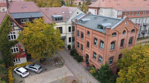 Außenansicht Hofseite - NEU! Büro Praxis Co-Working in Neustrelitz, 1A-Lage, ab 01.01.2026