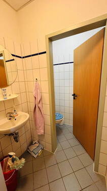 WC - 