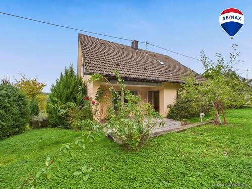 RE/MAX Immobilien DeLux Einfamilienhaus Merzig - 