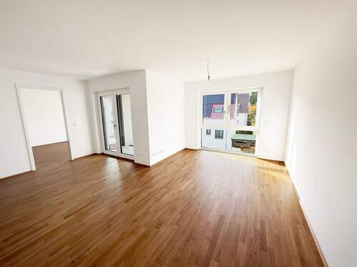 Wohnen - 2 Zimmer Etagenwohnung zur Miete in Stuttgart