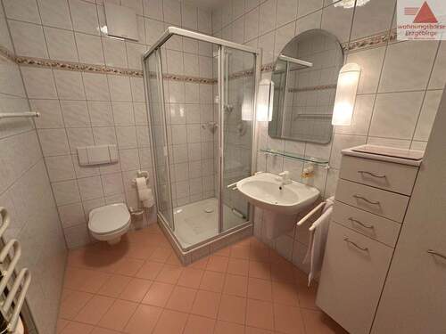 DG_Wohnung_Bad für Kinder - 