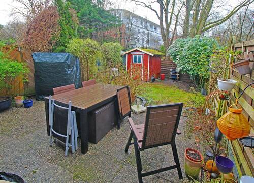 Terrasse mit Garten - 3 Zimmer Reihenmittelhaus in Hamburg