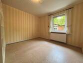 Zimmer EG - (KI generiert) - 