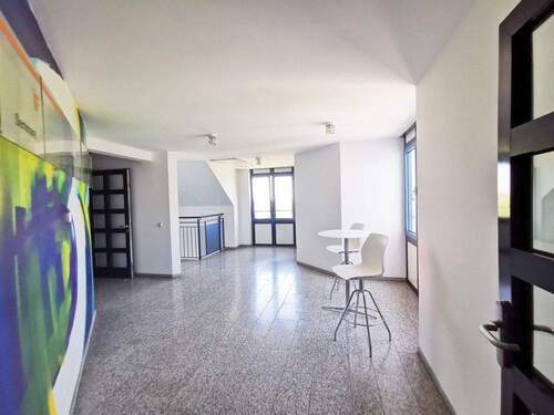 Entrée aus dem Treppenhaus - 