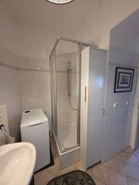 Mittel (Dusche+Waschmaschine_1).jpeg - 
