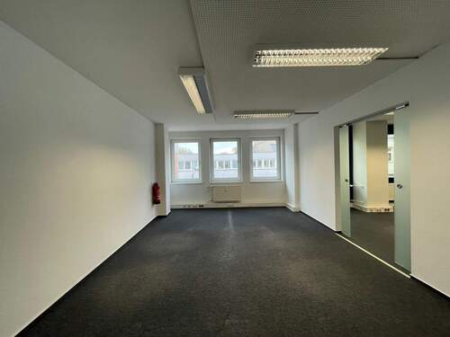 Büro - Büro zur Miete in Magdeburg