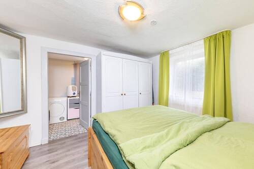 Schlafzimmer mit... - 