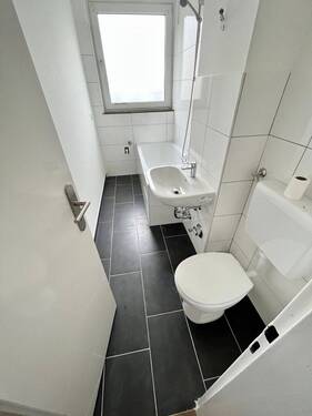 Bad - 3 Zimmer Etagenwohnung zur Miete in Verden (Aller)