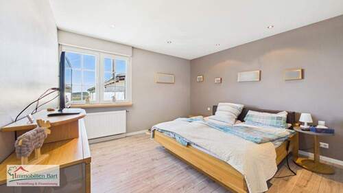 Schlafzimmer OG - 