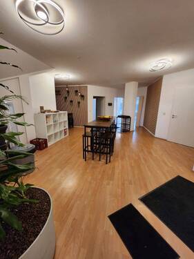 Flur - Büro zur Miete in Regensburg