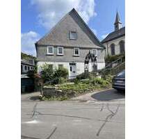 Haus mit viel Potential im Herzen von Oedingen - Lennestadt