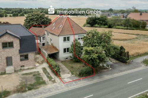 Vogelperspektive - 6 Zimmer Doppelhaushälfte zum Kaufen in Beckum / Neubeckum