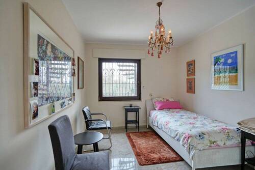 Gäste- oder Arbeitszimmer - 