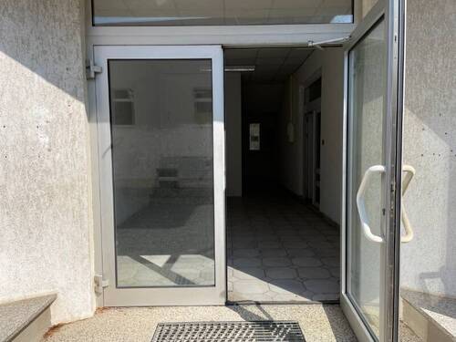 rechter Hauseingang - 