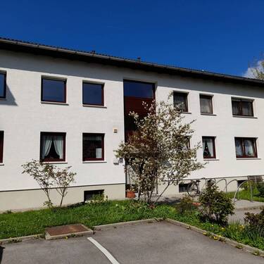 Hausansicht1 - 3 Zimmer Etagenwohnung zum Kaufen in Bad Reichenhall