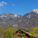 Aussicht vom Balkon Berge - Etagenwohnung mit 67,00 m&sup2; in Bad Reichenhall zum Kaufen