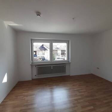 Zimmer 2 - 