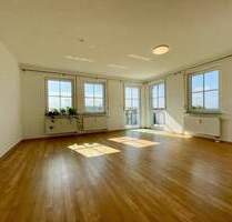 Gepflegte 3,5 Zimmer-Wohnung mit Balkon und Stellplatz in Waiblingen zu verkaufen