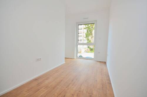 Arbeitszimmer 1.OG - 5 Zimmer Doppelhaushälfte in Neu-Isenburg