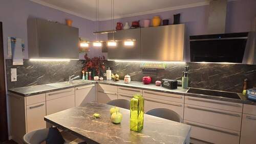 Küche links (Arbeitsbereich) - 