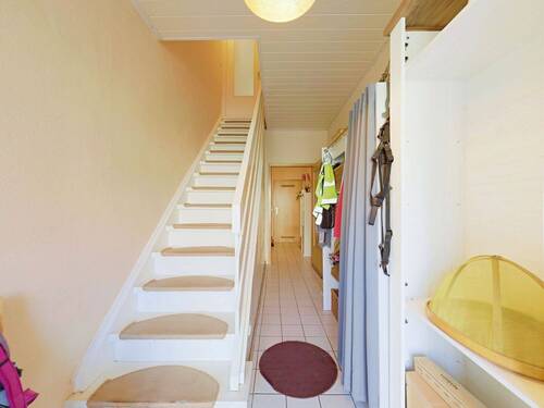 Eingang - Mehrfamilienhaus, Wohnhaus mit 212,80 m&sup2; in Vlotho zum Kaufen