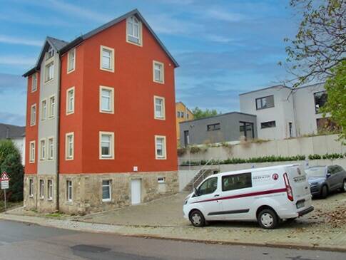 Stellplätze im Hof - 3 Zimmer Etagenwohnung zur Miete in Rabenau