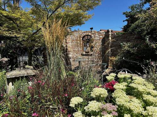 Zen-Garten - Großzügige Wohnung für Gartenliebhaber