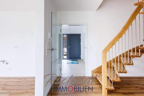 Treppe in Eiche massiv - 