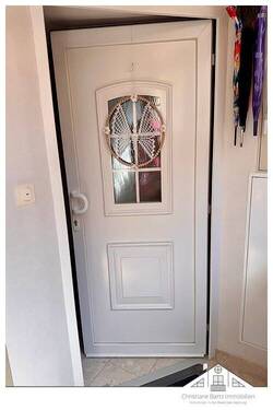 Zugang Einliegerwohnung EG - 4 Zimmer Mehrfamilienhaus, Wohnhaus in Wismar