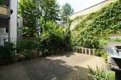 Hinterhof - 