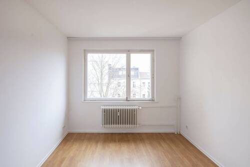 Zimmer 1 - 