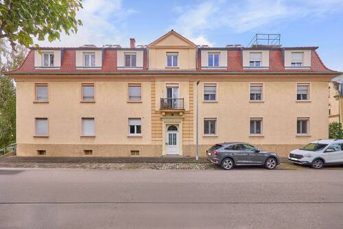 Frontansicht - Charaktervolle 5-Zimmerwohnung mit Raum für Ideen
