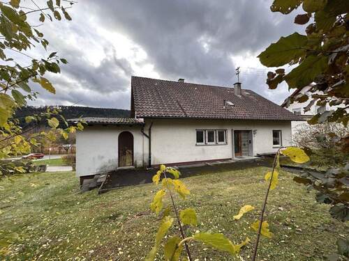 Eingangsbereich - 6 Zimmer Einfamilienhaus in Wehingen