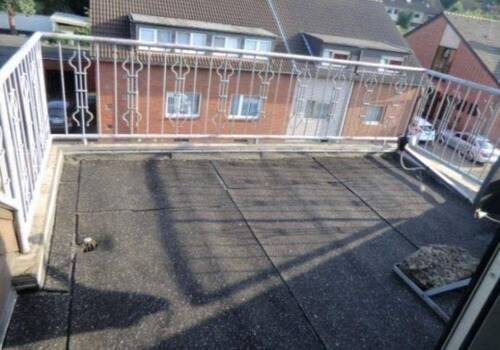 Terrasse - Frechen, zentrale helle ruhige 2 Zimmer, 64 m², Tageslichtbad, Balkon, Garage